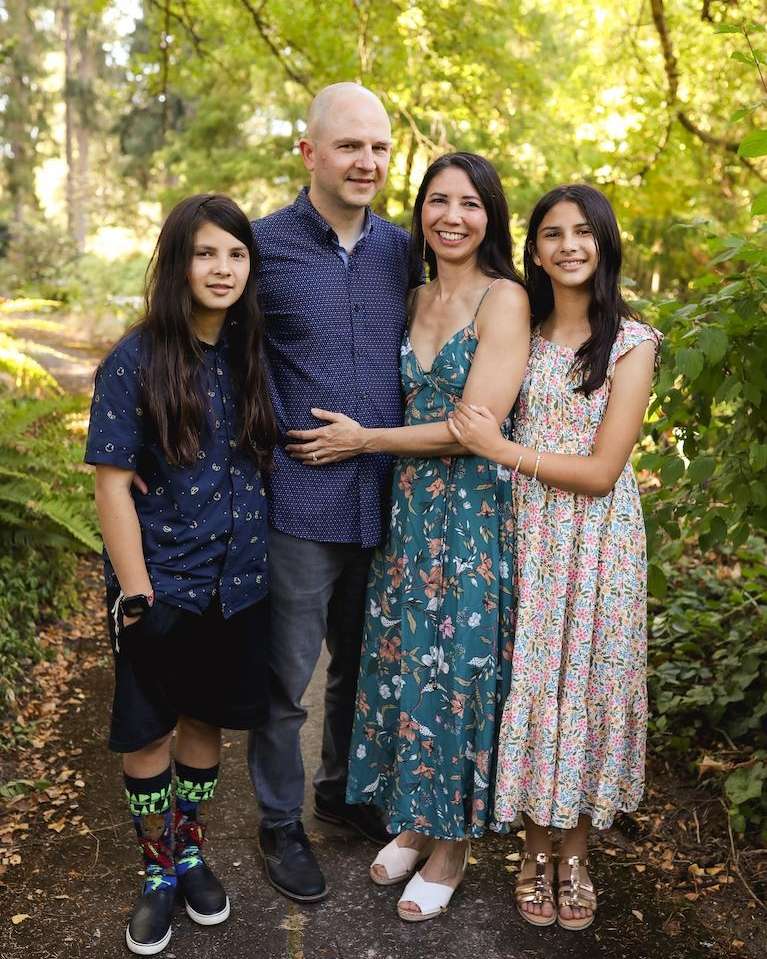 west seattle dentist | Dr. Holliday and his family